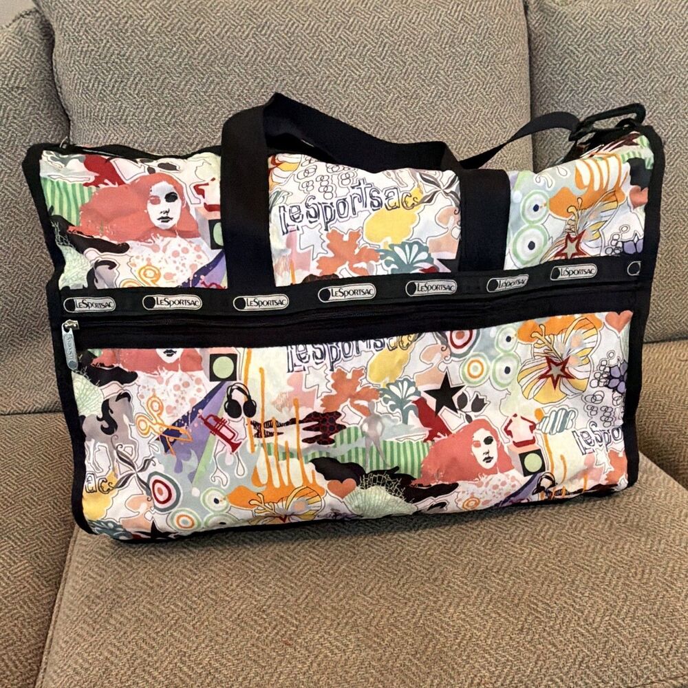 LeSportsac Women’s Large Retired Art School Print Travel Weekender Duffle Zip - Picture 4 of 15
